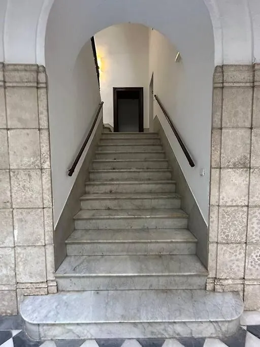 Apartamento Patio Sevillano Frente Catedral 0*, Seville