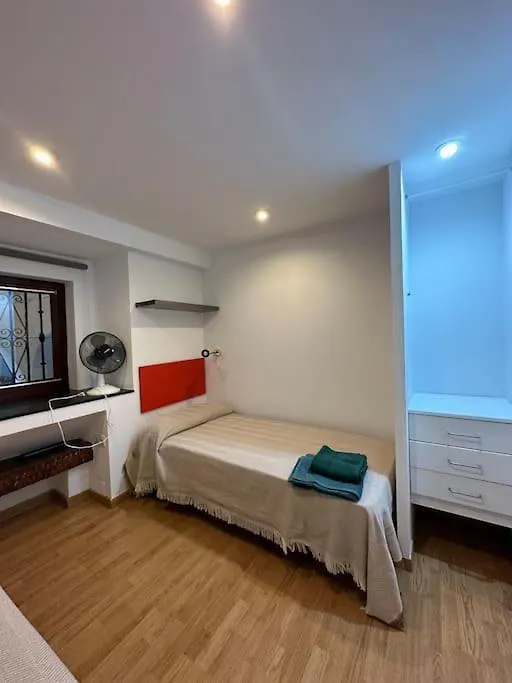 Apartamento Patio Sevillano Frente Catedral 0*, Seville Spain