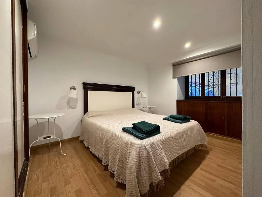 Apartamento Patio Sevillano Frente Catedral